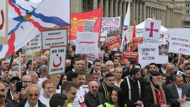 Solidaritätsdemo für Menschen im Irak 2014 in Stuttgart