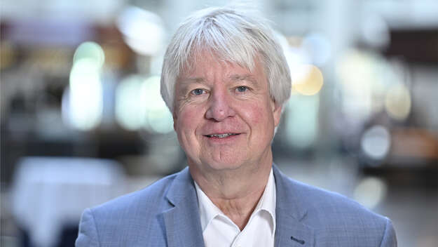 Dr. Karl-Hinrich Manzke