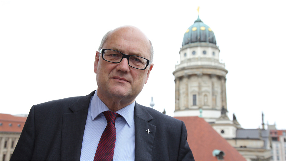 Der Bevollmächtigter des Rates der EKD bei der Bundesrepublik Deutschland und der Europäischen Union Evangelische Kirche in Deutschland (EKD), Prälat Martin Dutzmann