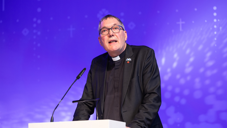 Grußwort Synode 2025 Arbeitsgemeinschaft Christlicher Kirchen in Deutschland Christopher Easthill