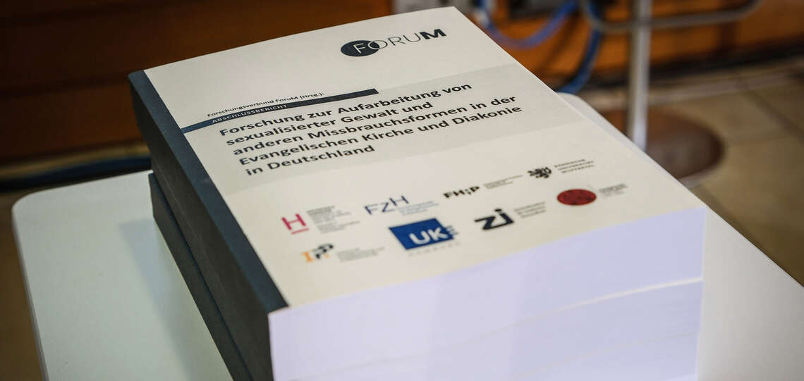 Studie: Großes Ausmaß von Missbrauch in evangelischer Kirche