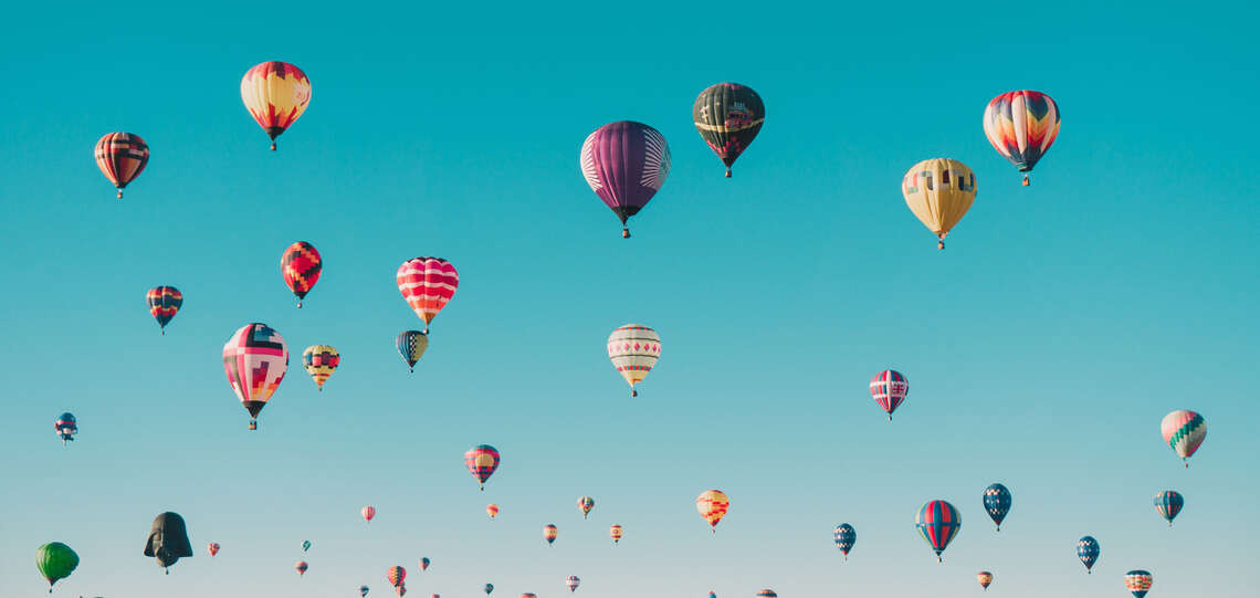 Heißluftballons am Hmmel