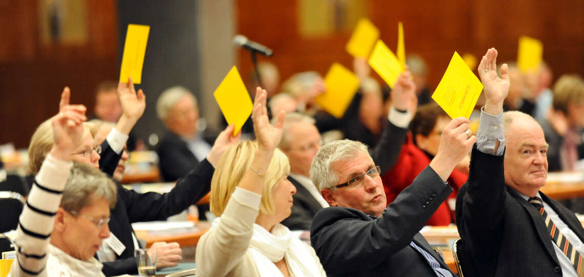 Vote at a plenary sessions of the synode of the Evangelical Church in Germany (EKD).